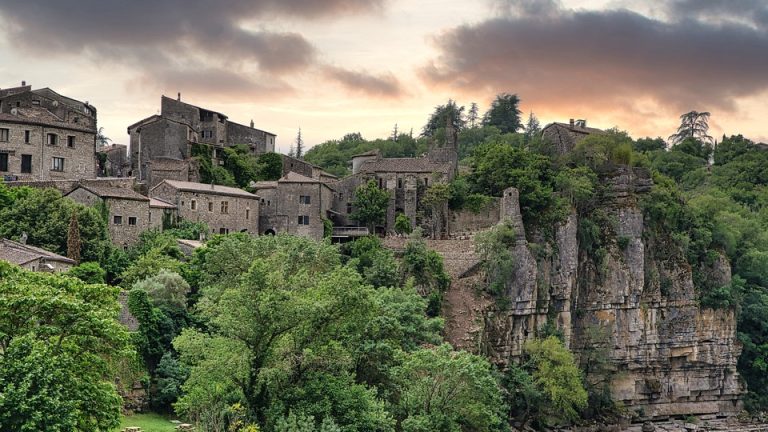 Breaking Down Barriers, One Grammar Error at a Time: The Power of English