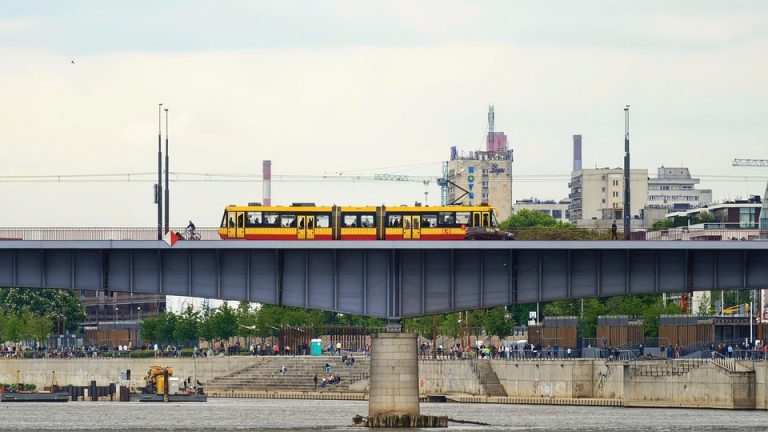 The Global Face of English: Top Youth Talents Unite for International English Olympiad